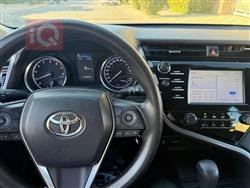 تۆیۆتا کامری